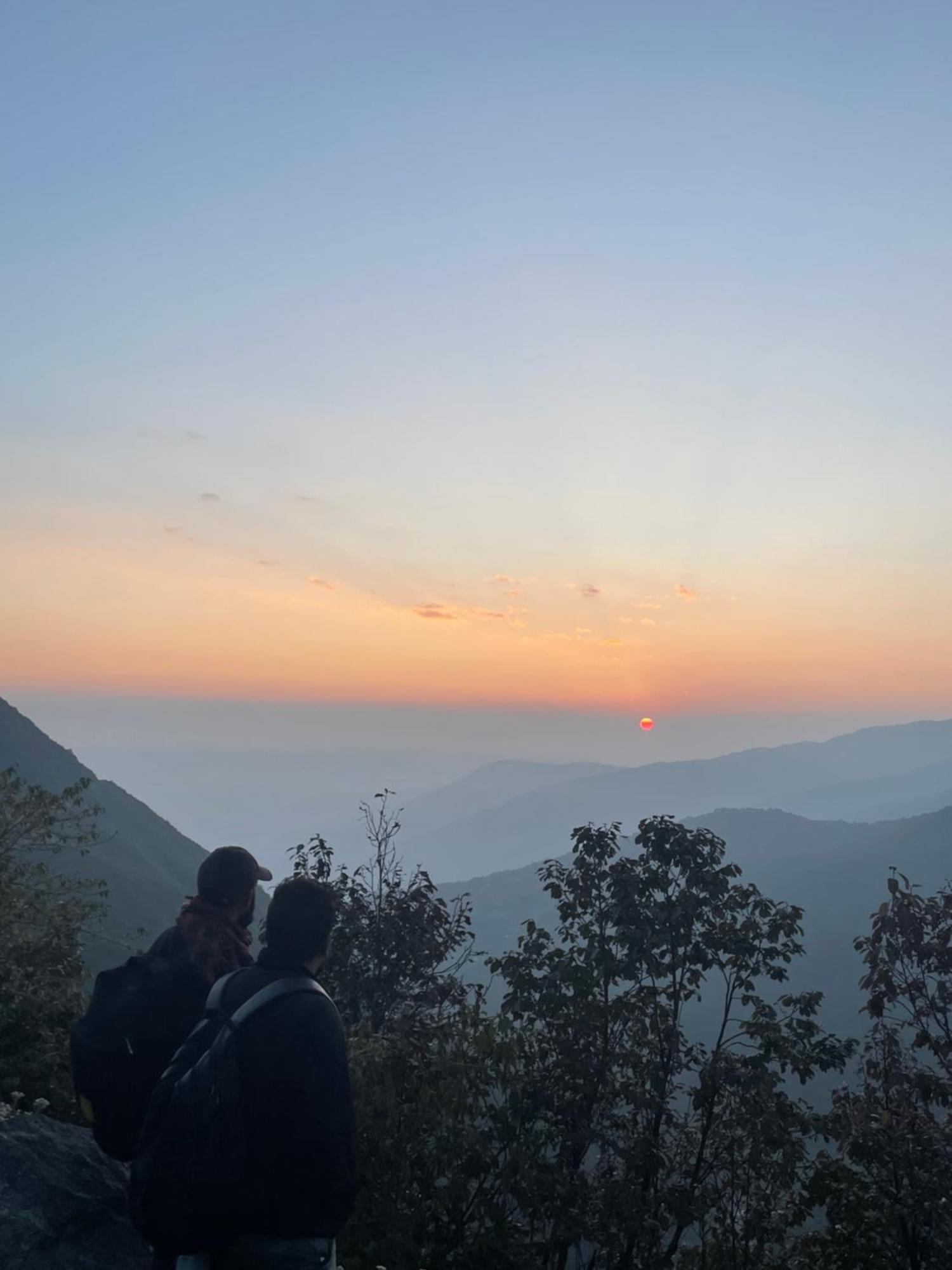 Wake In Himalayas Hostel Pelling Exterior foto