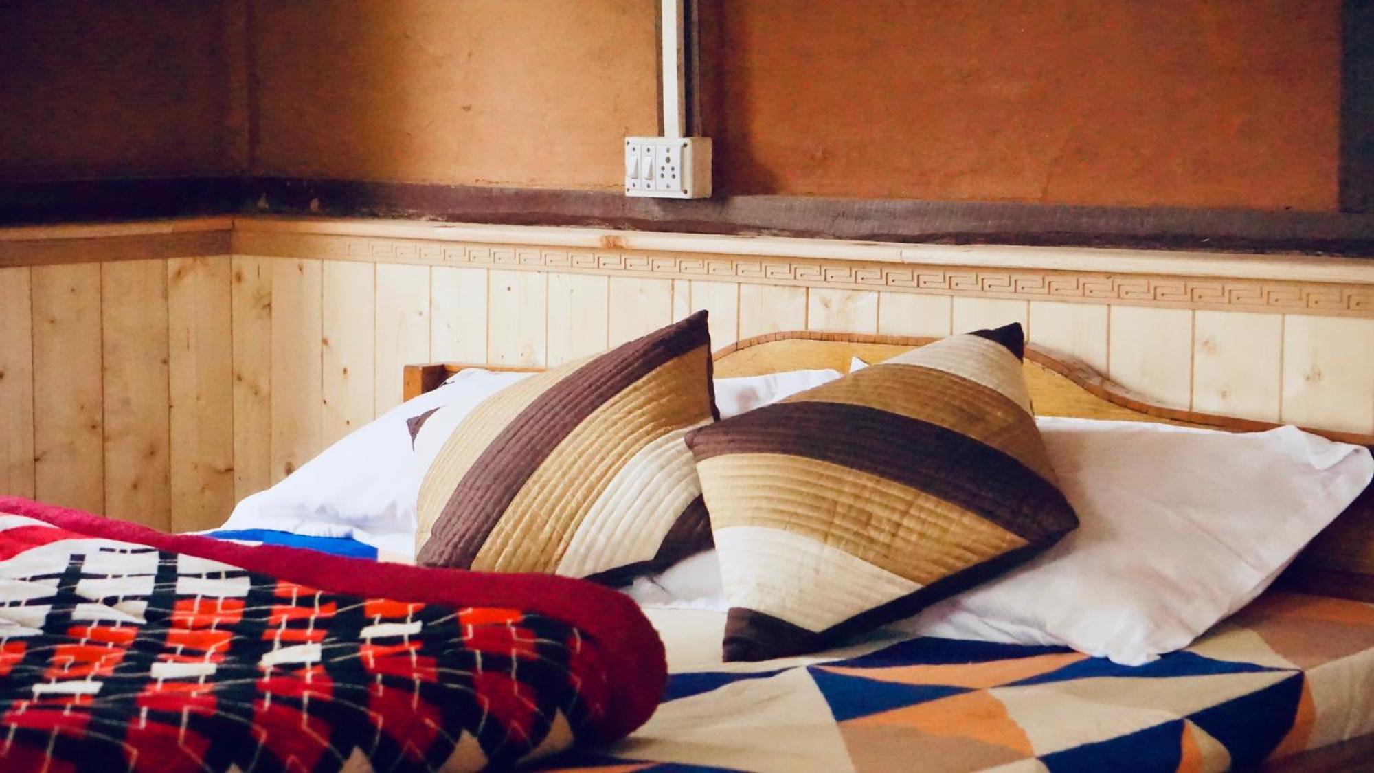 Wake In Himalayas Hostel Pelling Exterior foto