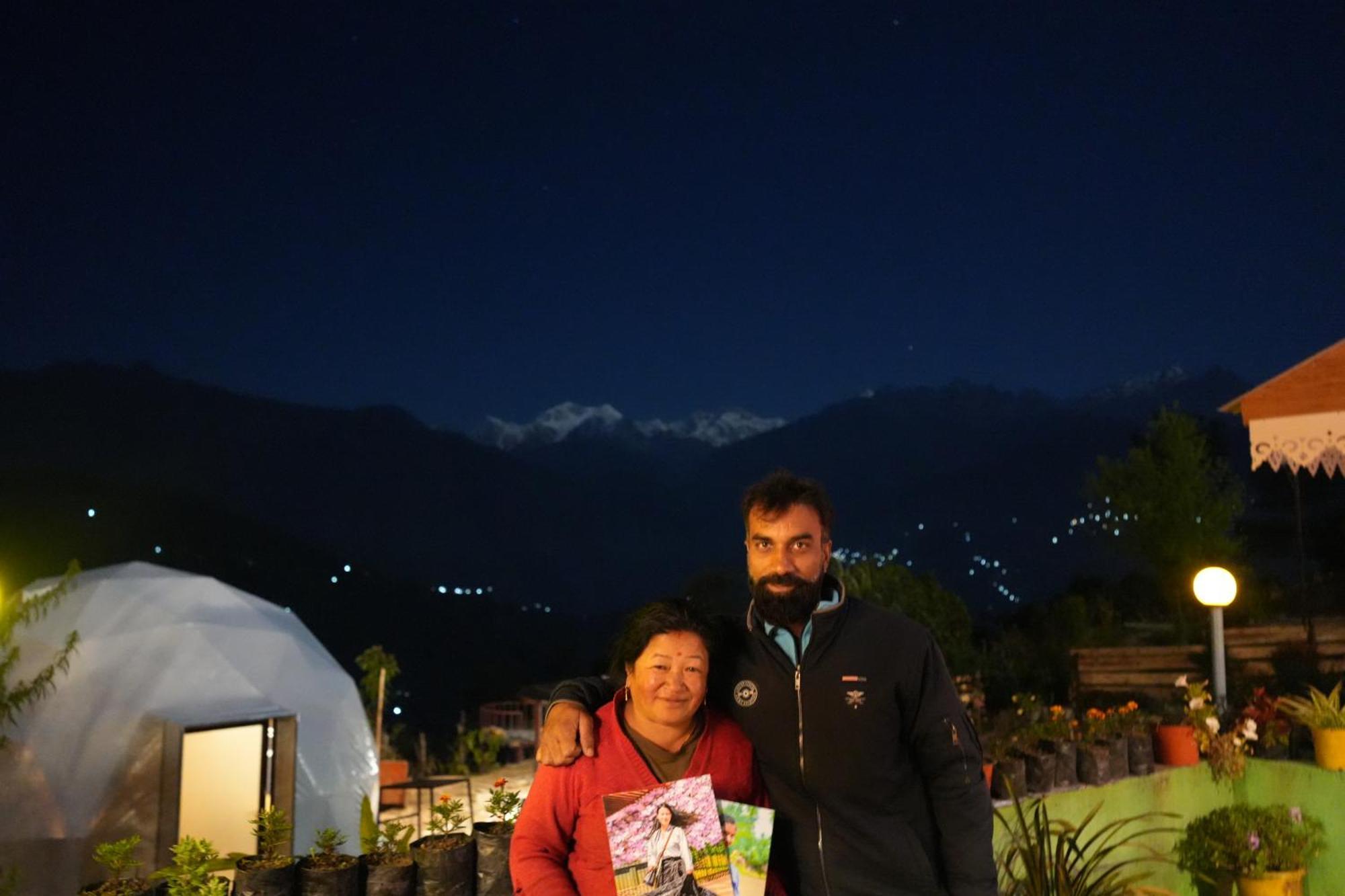 Wake In Himalayas Hostel Pelling Exterior foto
