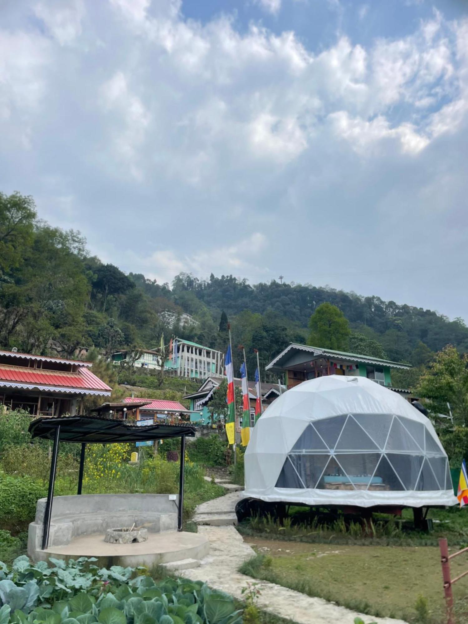 Wake In Himalayas Hostel Pelling Exterior foto