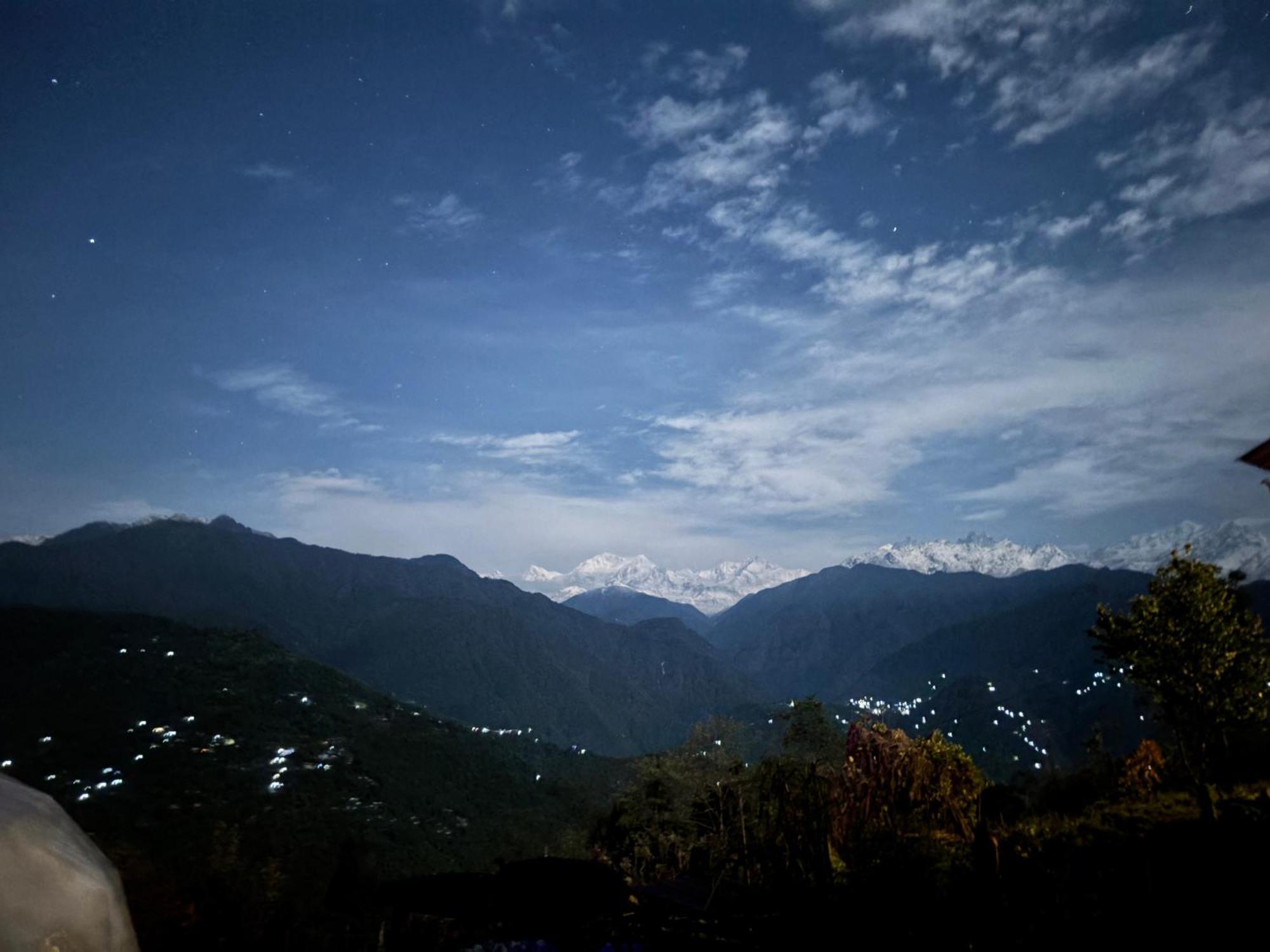 Wake In Himalayas Hostel Pelling Exterior foto